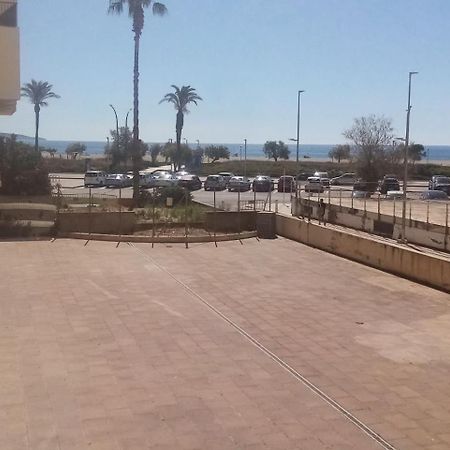 Pieds Dans L Eau Linges De Maison Inclus Empuriabrava Exterior photo